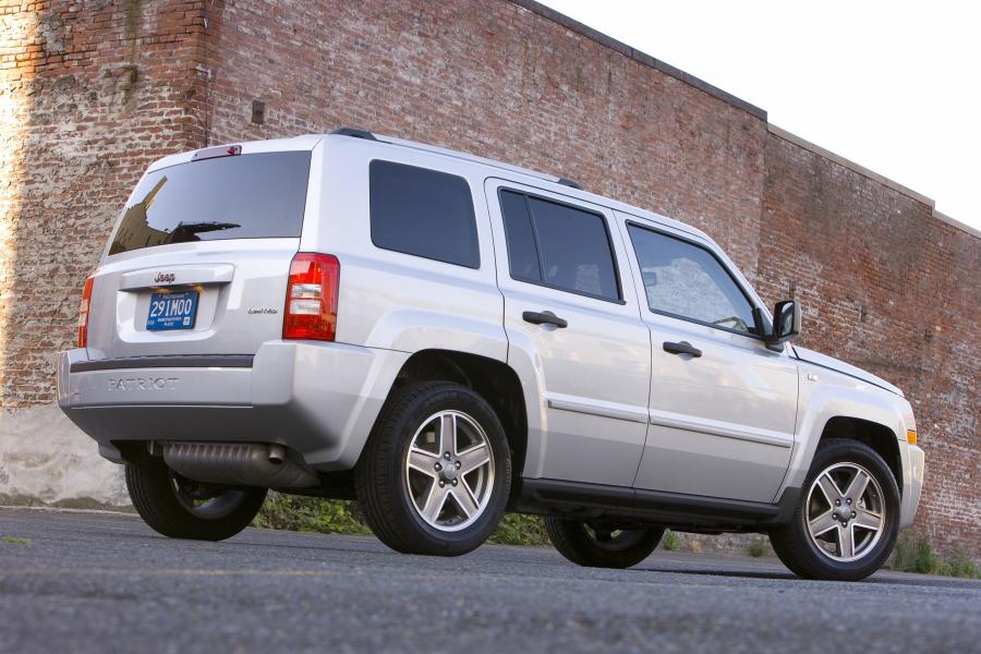  Jeep Patriot 2007 года  (фото 39 из 134)